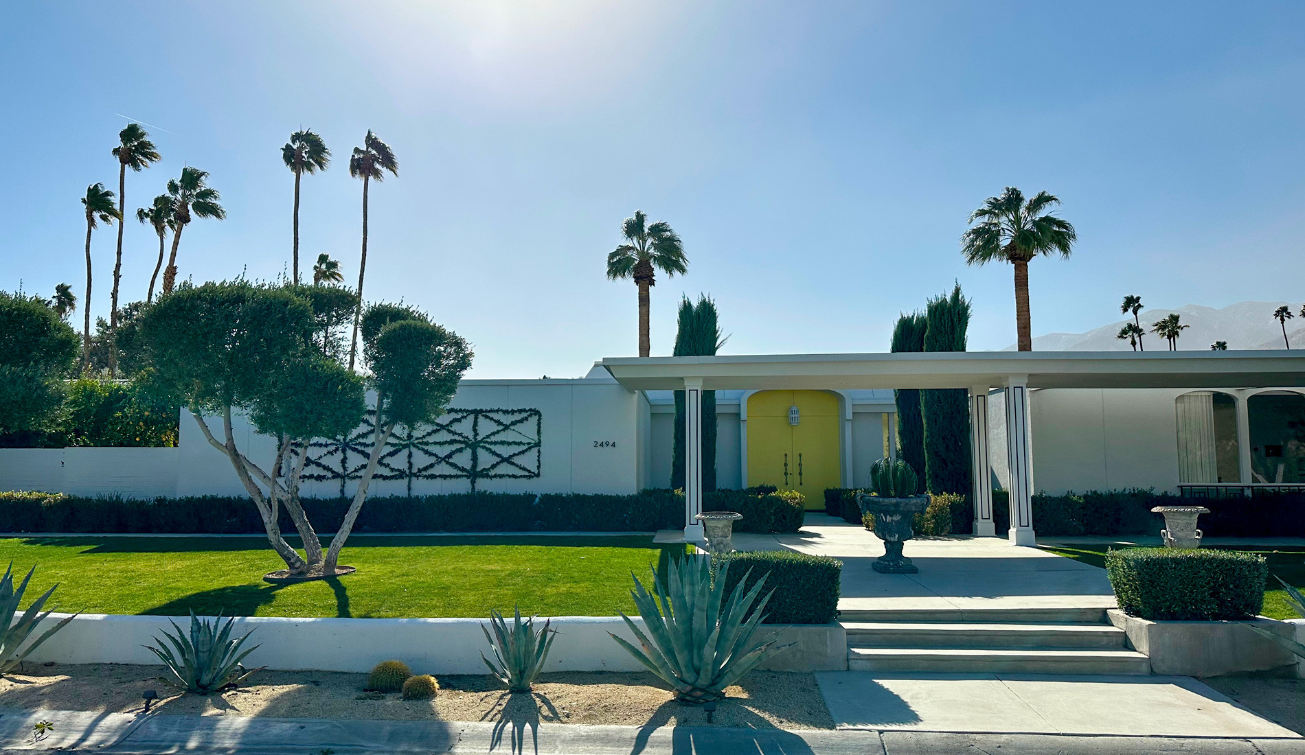 Palm Springs Architecture Tours | Andrew Harper